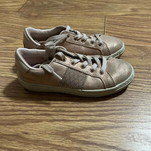 Skechers Kids Sneakers Size 13.5